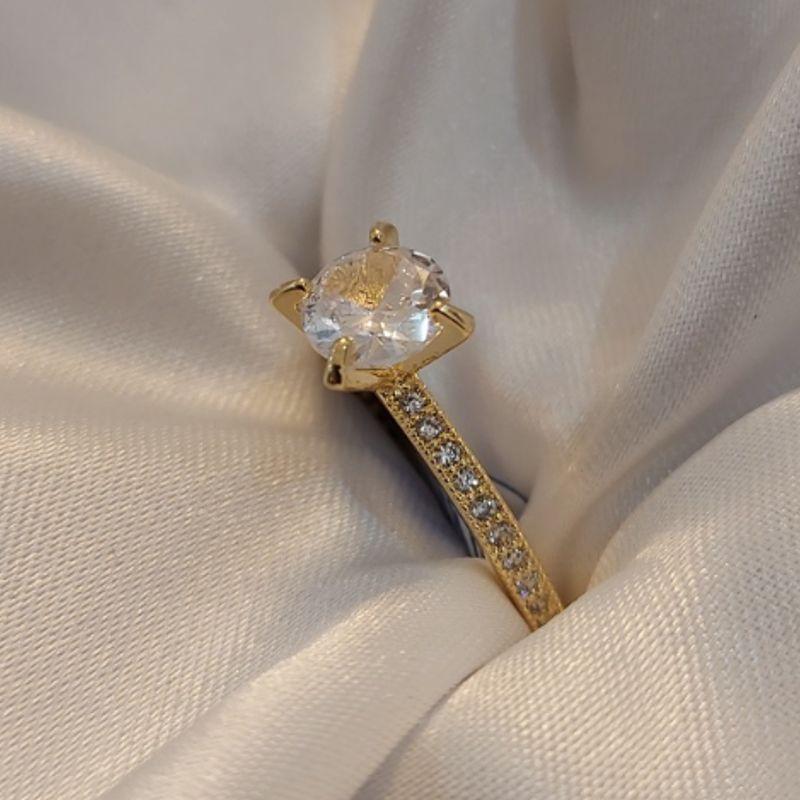 Anel Solitário Luxo (n23)